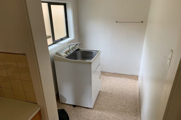 Photo of property in 28 Kopara Grove, Stokes Valley, Lower Hutt, 5019