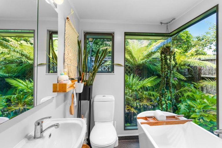 Photo of property in 57c Kirk Street, Otaki, 5512