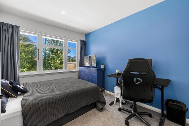 Photo of property in 77 Highsted Road, Bishopdale, Christchurch, 8053