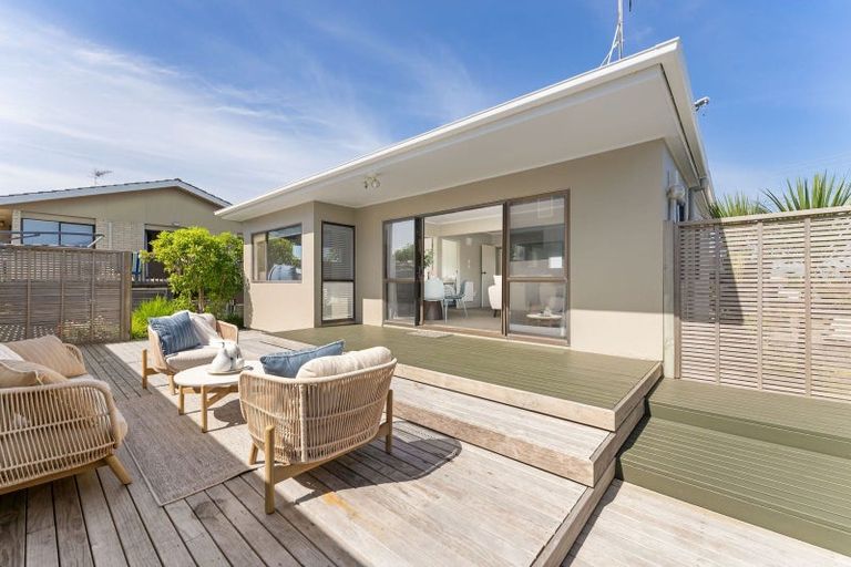 Photo of property in 325a Oceanbeach Road, Mount Maunganui, 3116