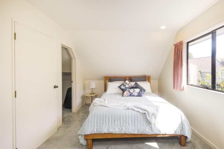 Photo of property in 228a Victoria Avenue, Hokowhitu, Palmerston North, 4410