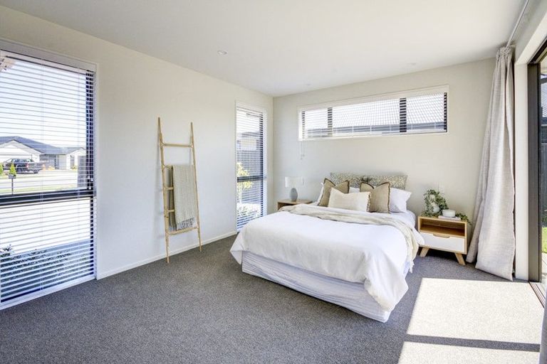 Photo of property in 23 Mcquillan Avenue, Woodend, 7610