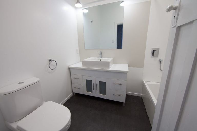 Photo of property in 28 Emerson Street, Berhampore, Wellington, 6023