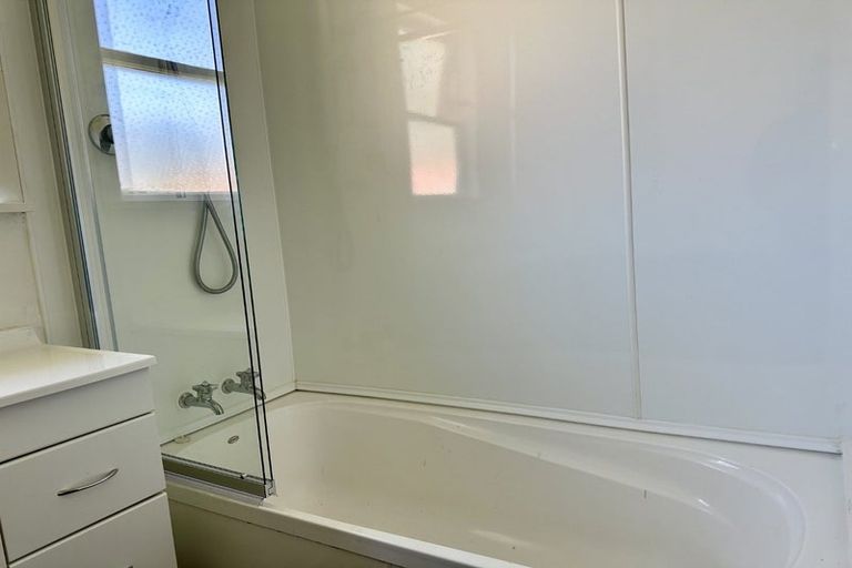 Photo of property in 20 Mckenzie Street, Levin, 5510