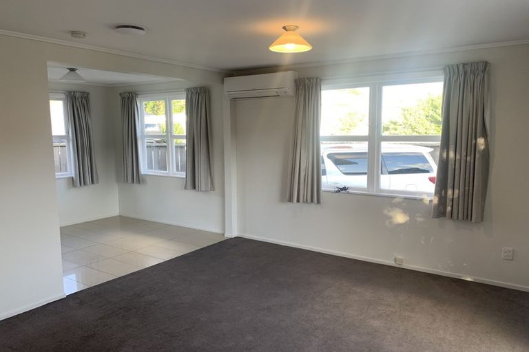 Photo of property in 14 Hywell Place, Manurewa, Auckland, 2102