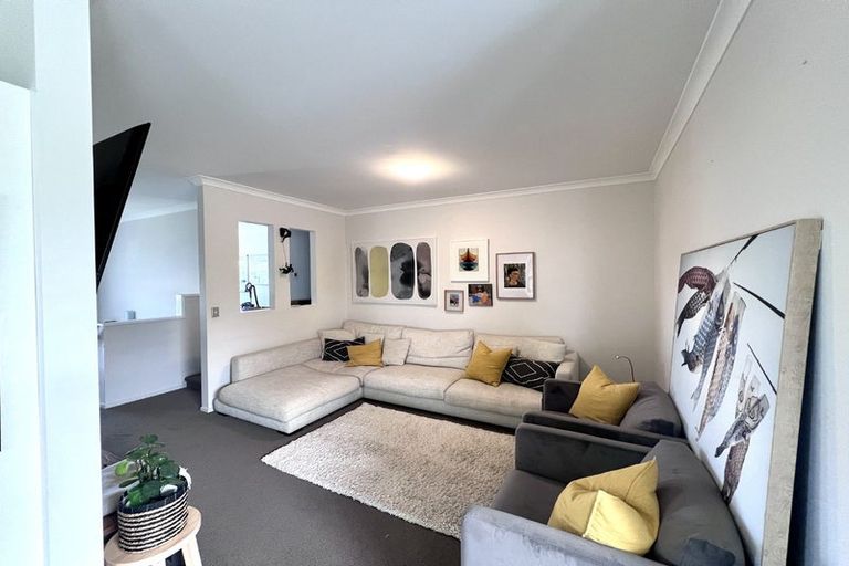 Photo of property in 24 Bartlett Drive, Silverdale, 0932