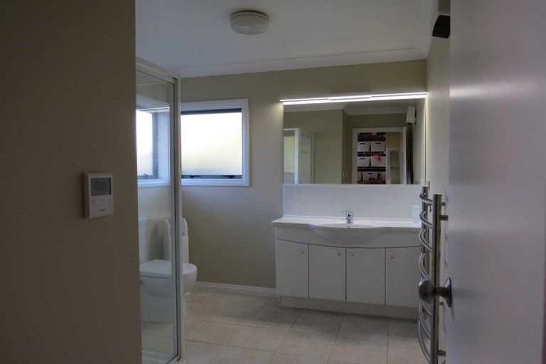 Photo of property in 8 Belvedere Grove, Rangatira Park, Taupo, 3330