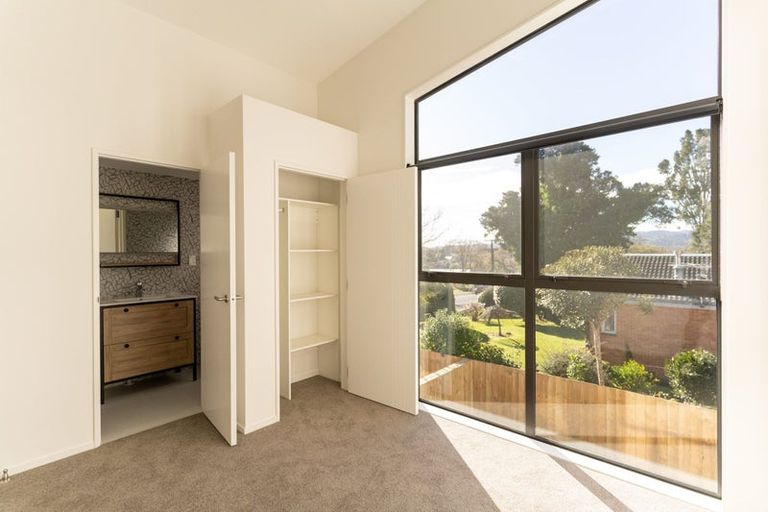 Photo of property in 6 Rangimarie Close, Opaheke, Papakura, 2113