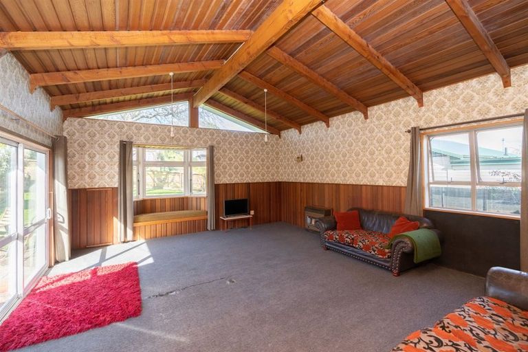 Photo of property in 12 Huia Avenue, Forest Lake, Hamilton, 3200