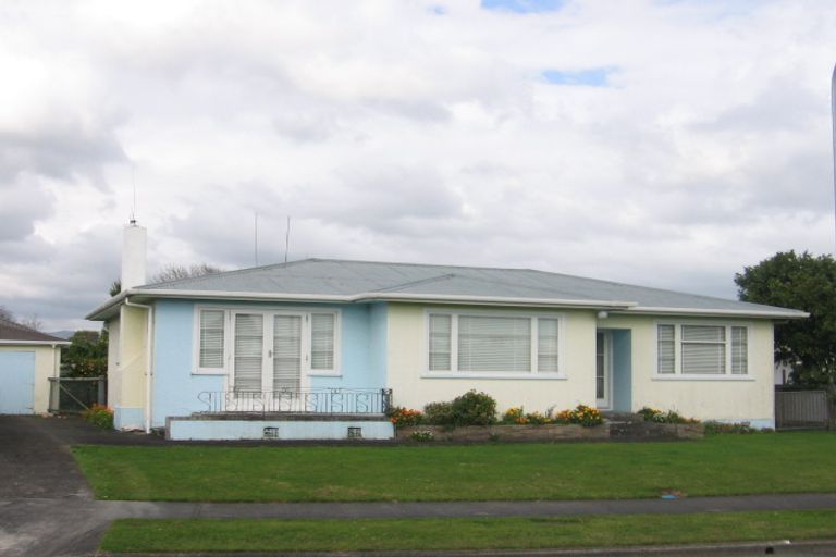 Photo of property in 42 Paisley Street, Awapuni, Palmerston North, 4412