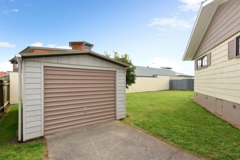 Photo of property in 4 Jasmine Avenue, Dinsdale, Hamilton, 3204