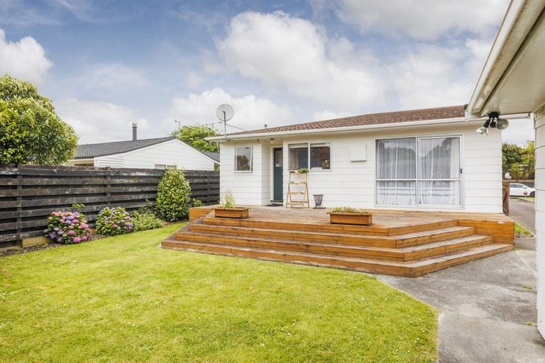 Photo of property in 10 Lane Place, Awapuni, Palmerston North, 4412