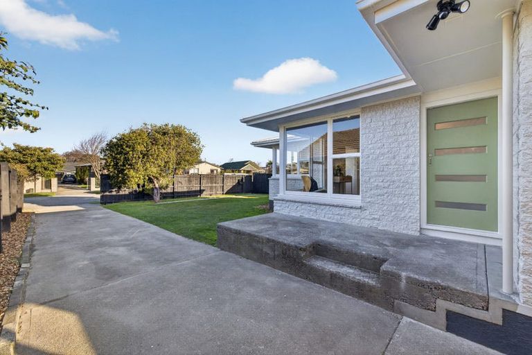 Photo of property in 55 Stanton Crescent, Hoon Hay, Christchurch, 8025