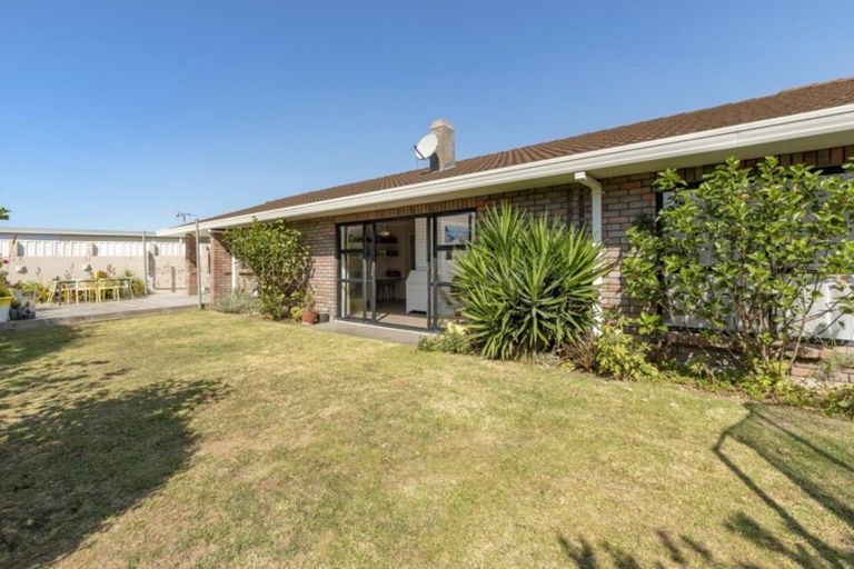 Photo of property in 33 Heron Avenue East, Matua, Tauranga, 3110
