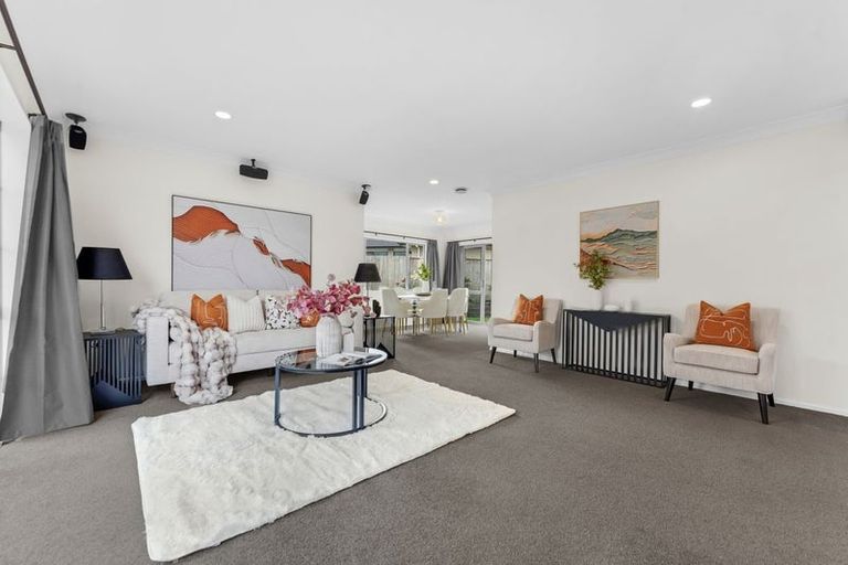 Photo of property in 125 Wayne Francis Drive, Flat Bush, Auckland, 2016