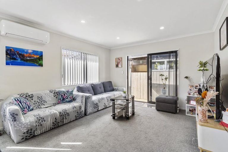 Photo of property in 66 Sunlands Drive, Manurewa, Auckland, 2102
