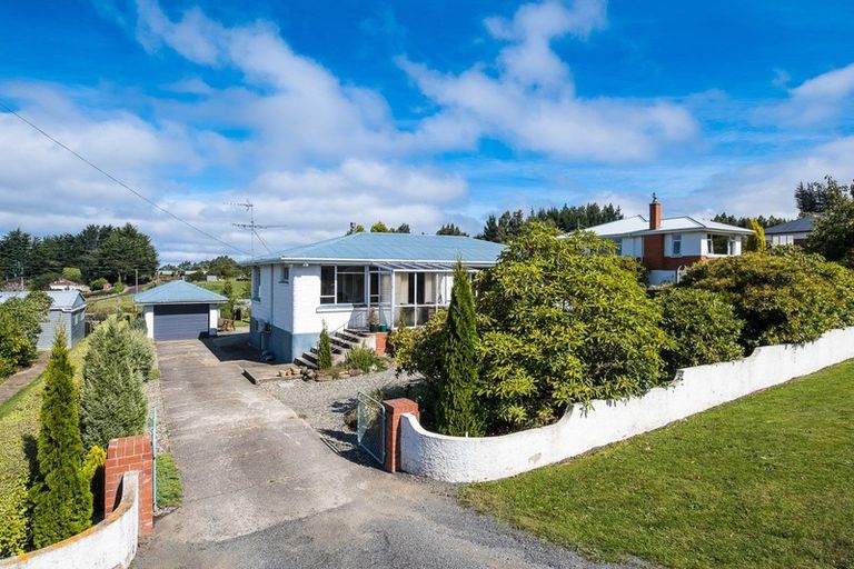 Photo of property in 45 Three Mile Hill Road, Halfway Bush, Dunedin, 9010