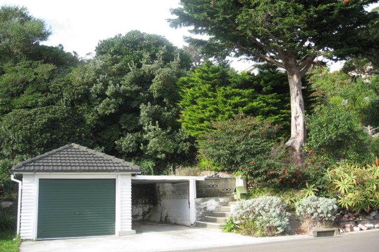 Photo of property in 75 Townsend Road, Miramar, Wellington, 6022