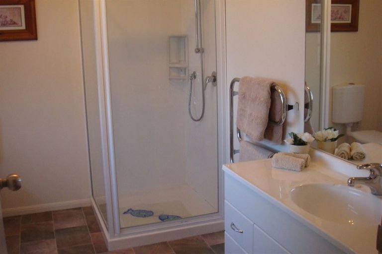 Photo of property in 4/148 Brightside Road, Stanmore Bay, Whangaparaoa, 0932