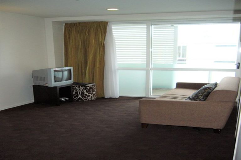 Photo of property in The Quadrant Apartments, 1103/10 Waterloo Quadrant, Auckland Central, Auckland, 1010