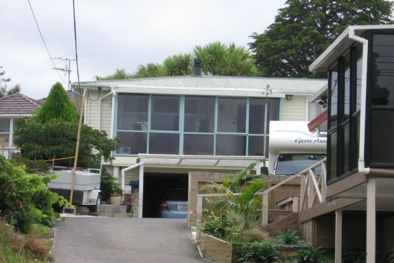 Photo of property in 2/51 Park Road, Glenfield, Auckland, 0629