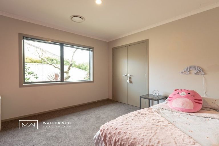 Photo of property in 7 Percy Kinsman Crescent, Riverstone Terraces, Upper Hutt, 5018