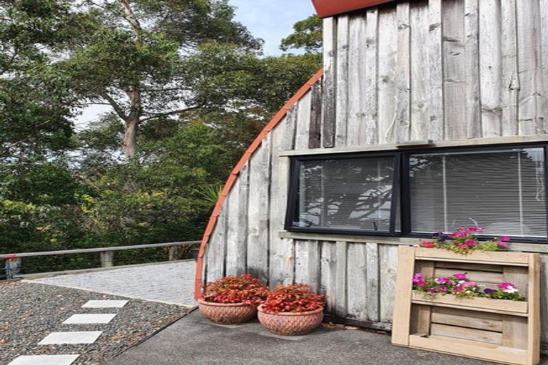 Photo of property in 17 Hayley Lane, East Tamaki Heights, Auckland, 2016