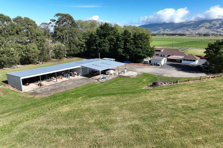 Photo of property in 651 Centre Road, Momona, Outram, 9073