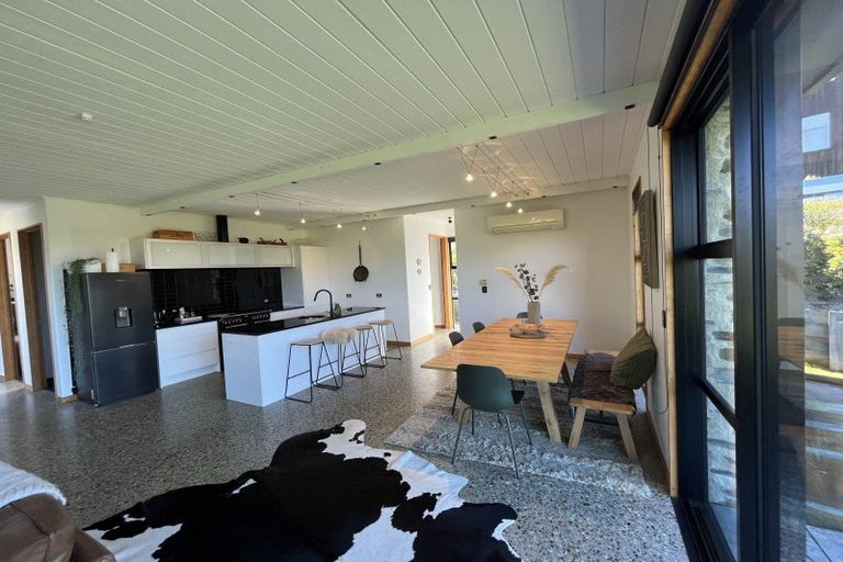 Photo of property in 10 Arran Lane, Jacks Point, Queenstown, 9371