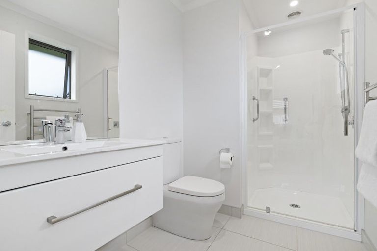 Photo of property in 33 Mcnally Road, Pukekohe, 2120