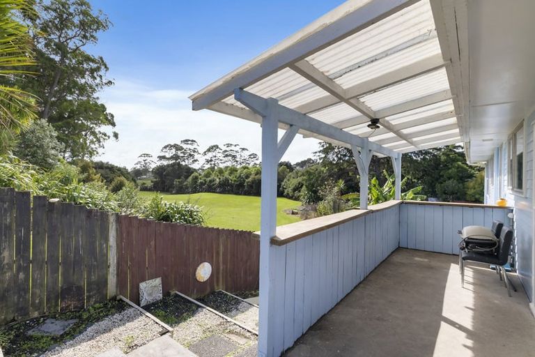 Photo of property in 23 Epping Road, Henderson, Auckland, 0610