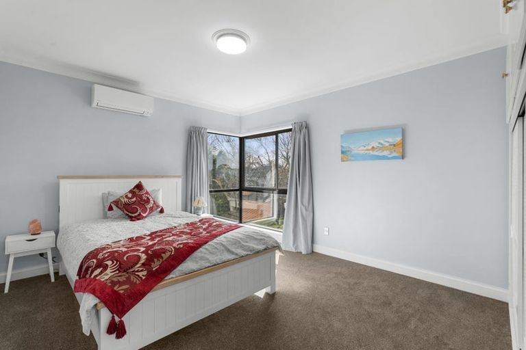 Photo of property in 6 Golden Elm Lane, Upper Riccarton, Christchurch, 8041