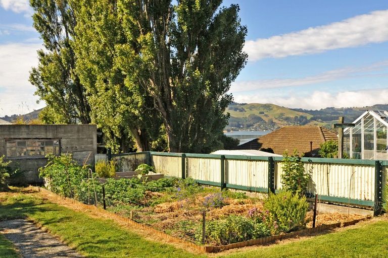 Photo of property in 25 Harrington Street, Port Chalmers, 9023