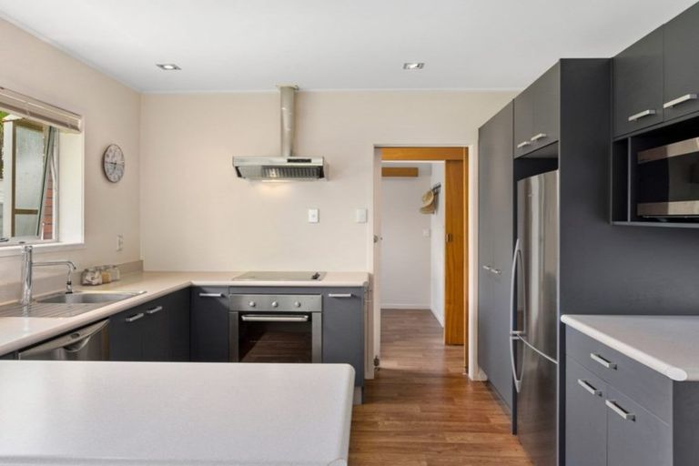 Photo of property in 19 Harbour View Road, Point Wells, Warkworth, 0986