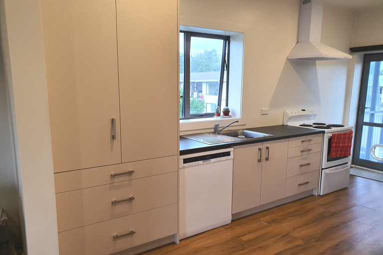 Photo of property in 76 North Street, Timaru, 7910