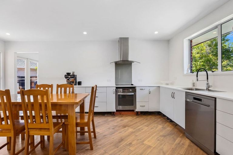 Photo of property in 19 Martbern Crescent, Bishopdale, Christchurch, 8053