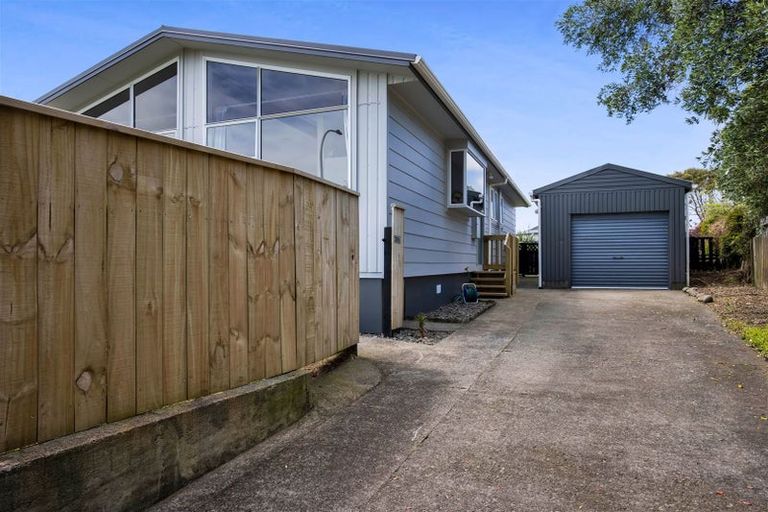 Photo of property in 3 Trimble Place, Bell Block, New Plymouth, 4312