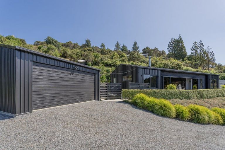 Photo of property in 36 Spikes Way, Whitianga, 3510