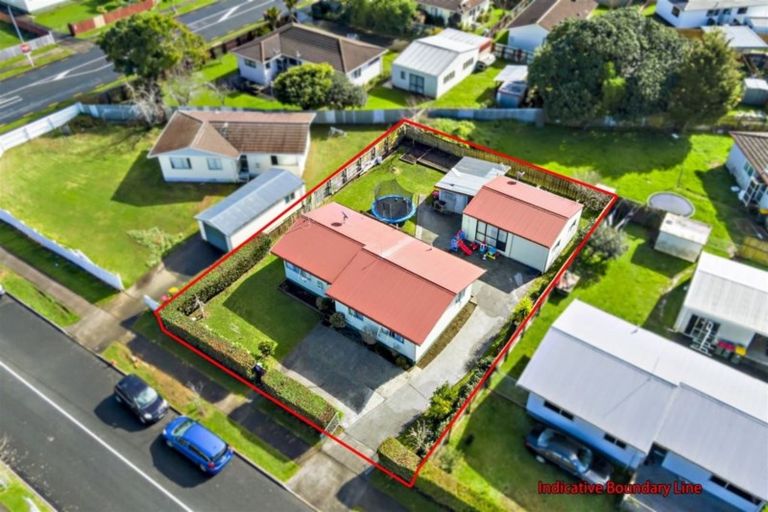 Photo of property in 4 Haumia Way, Otara, Auckland, 2023