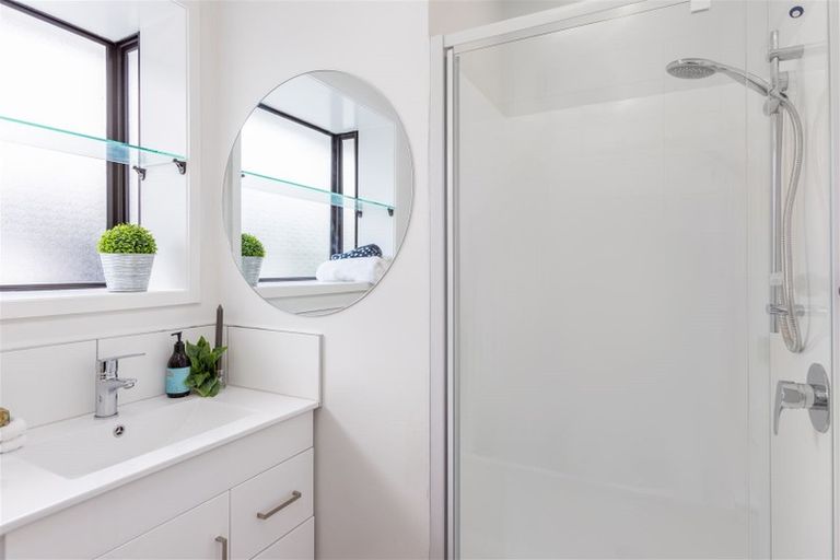 Photo of property in 11 Rosamund Place, Halswell, Christchurch, 8025