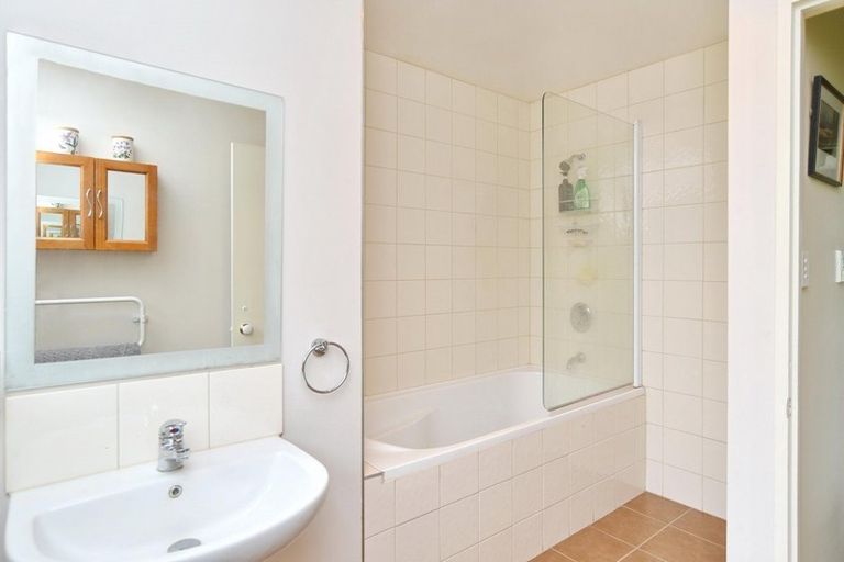 Photo of property in 35 Kingsbury Avenue, Rangiora, 7400