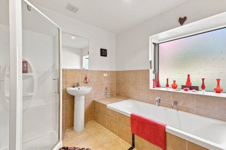 Photo of property in 56 Glenross Street, Glenross, Dunedin, 9011