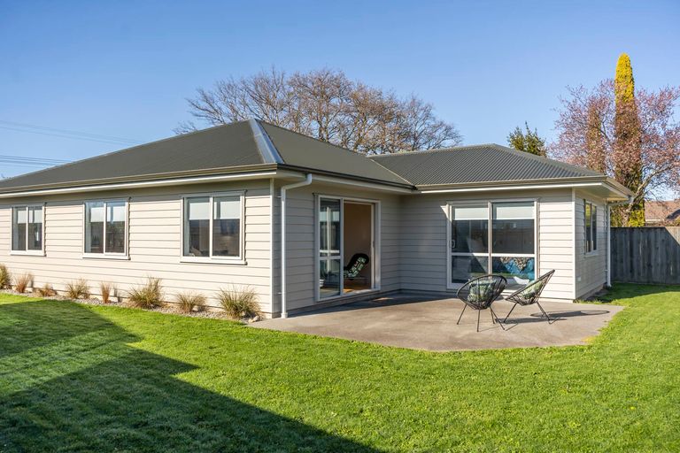 Photo of property in 162 East Street, Greytown, 5712