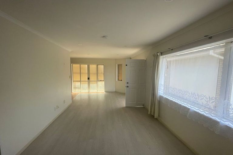 Photo of property in 21 Maugham Drive, Bucklands Beach, Auckland, 2014