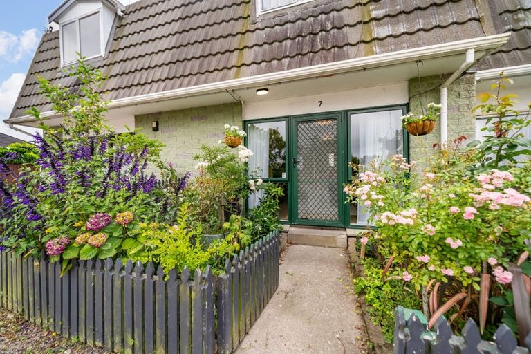 Photo of property in 7/2 Ararino Street, Trentham, Upper Hutt, 5018