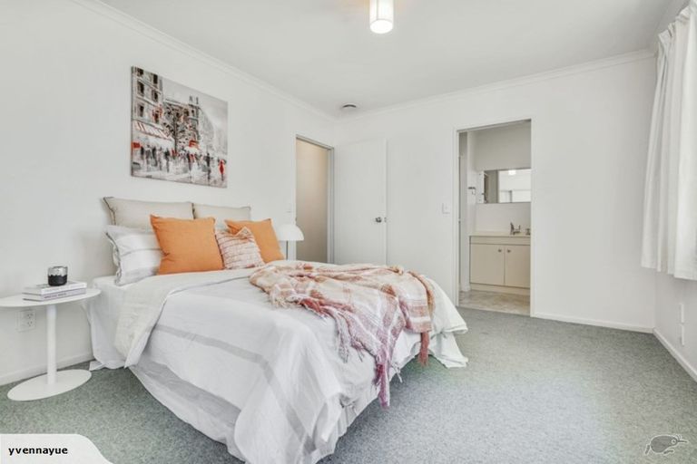 Photo of property in 11 Castlewold Place, Huntington, Hamilton, 3210