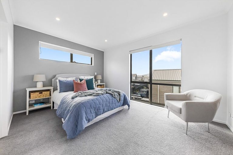 Photo of property in 13 Tarakoi Road, Hobsonville, Auckland, 0616