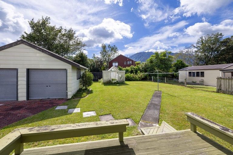 Photo of property in 124 Stanley Avenue, Te Aroha, 3320