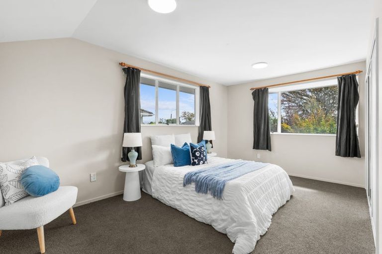 Photo of property in 42 Waimairi Road, Upper Riccarton, Christchurch, 8041