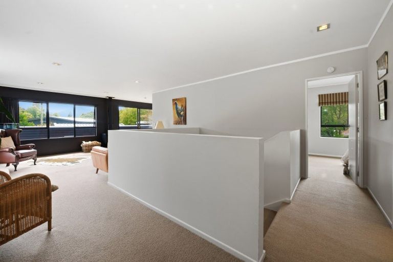 Photo of property in 19 Okareka Loop Road, Lake Okareka, Rotorua, 3076